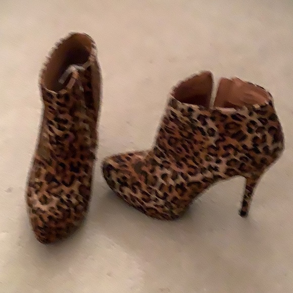 Animal print boot - Picture 3 of 4